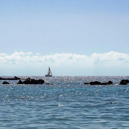 Sandoa - Beachfront * Minia