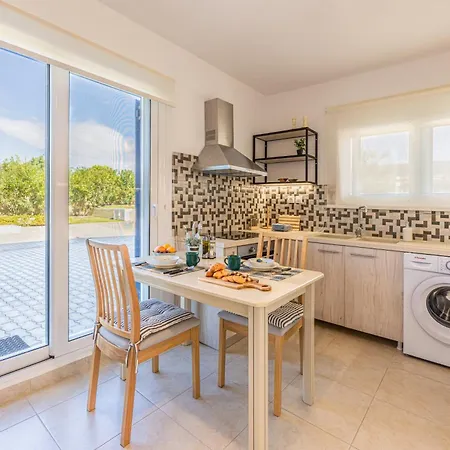 شقة Sandoa - Beachfront Minia