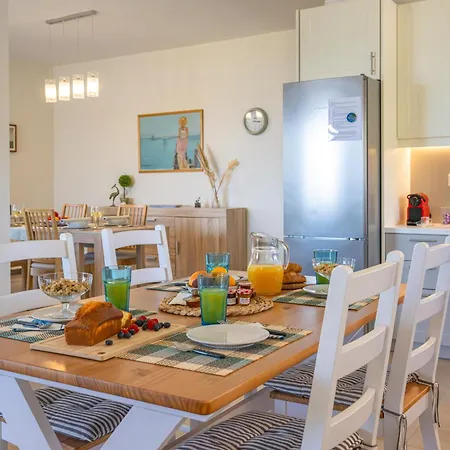 Sandoa - Beachfront شقة Minia