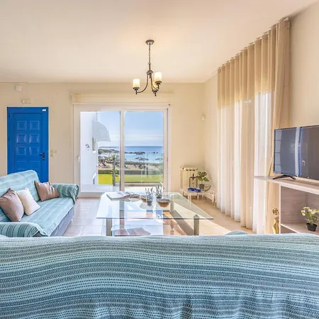 Sandoa - Beachfront * Minia
