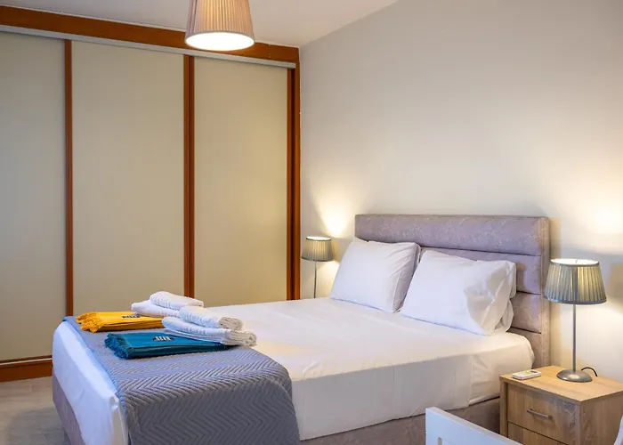 Sandoa - Beachfront Appartement *