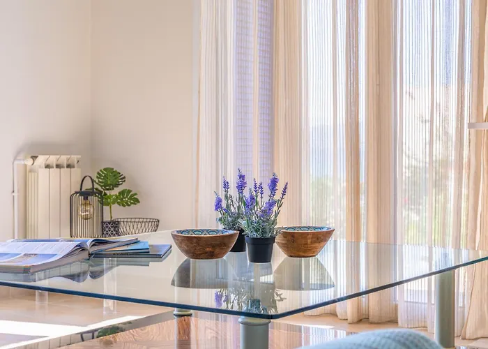 Sandoa - Beachfront Appartement *