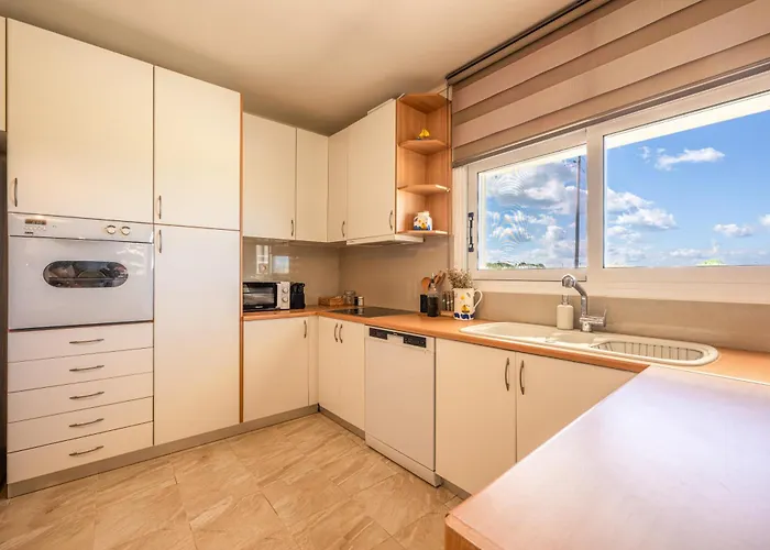 Appartement Sandoa - Beachfront Minia