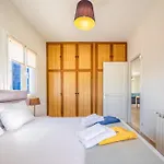 Sandoa - Beachfront Minia
