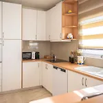 Sandoa - Beachfront * Minia
