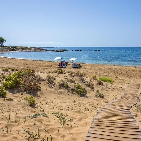 Sandoa - Beachfront Lejlighed Minia