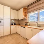 Apartment Sandoa - Beachfront Minia
