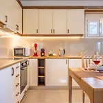 Sandoa - Beachfront *