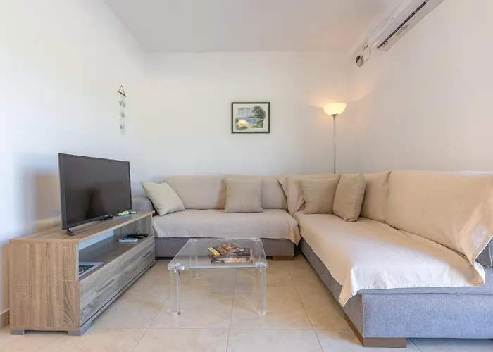 Sandoa - Beachfront 公寓 *