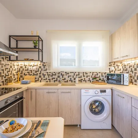 Sandoa - Beachfront Apartamento *