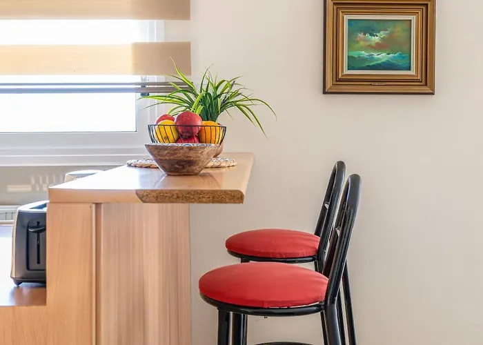 Sandoa - Beachfront Apartment